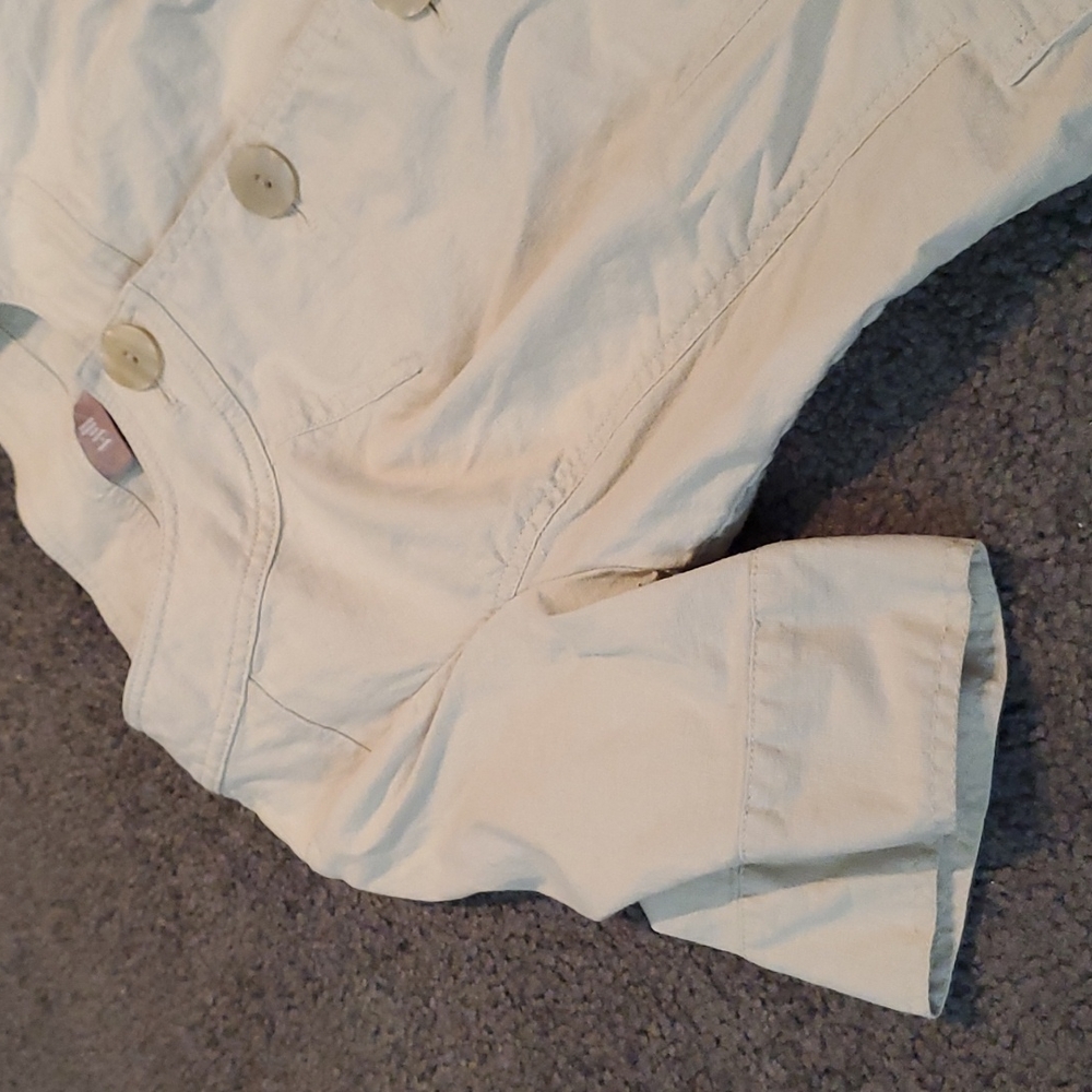 Shacket - Picture 2 of 8